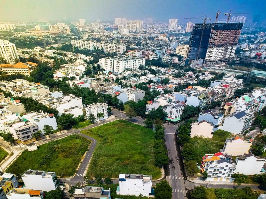 Sống tại Quận 8: Được gì và mất gì?