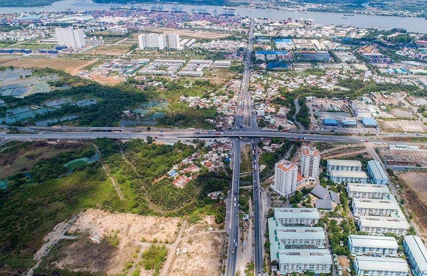 Cát Lái: Cơn ác mộng kẹt xe sẽ trở mình thành phố cảng đầy tiềm năng?